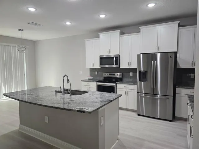 $3,995 | 10916 Honor Road, Tampa, FL 33625