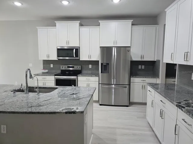 $3,995 | 10916 Honor Road, Tampa, FL 33625