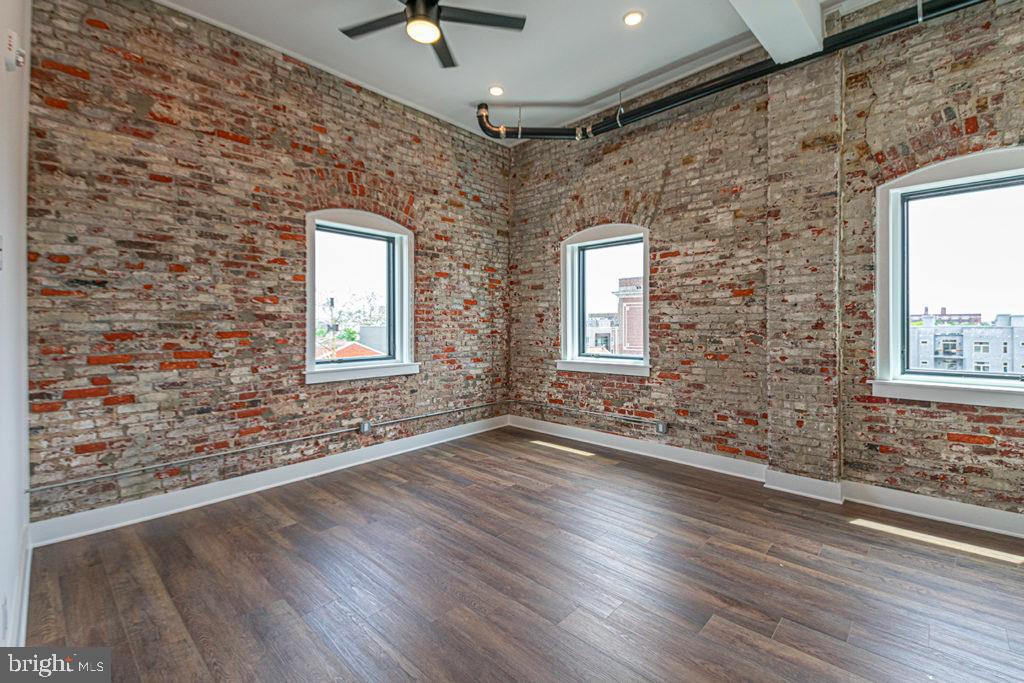 1211 Bainbridge Street, Unit 4A Philadelphia, PA 19147 - Photo 3 of 19