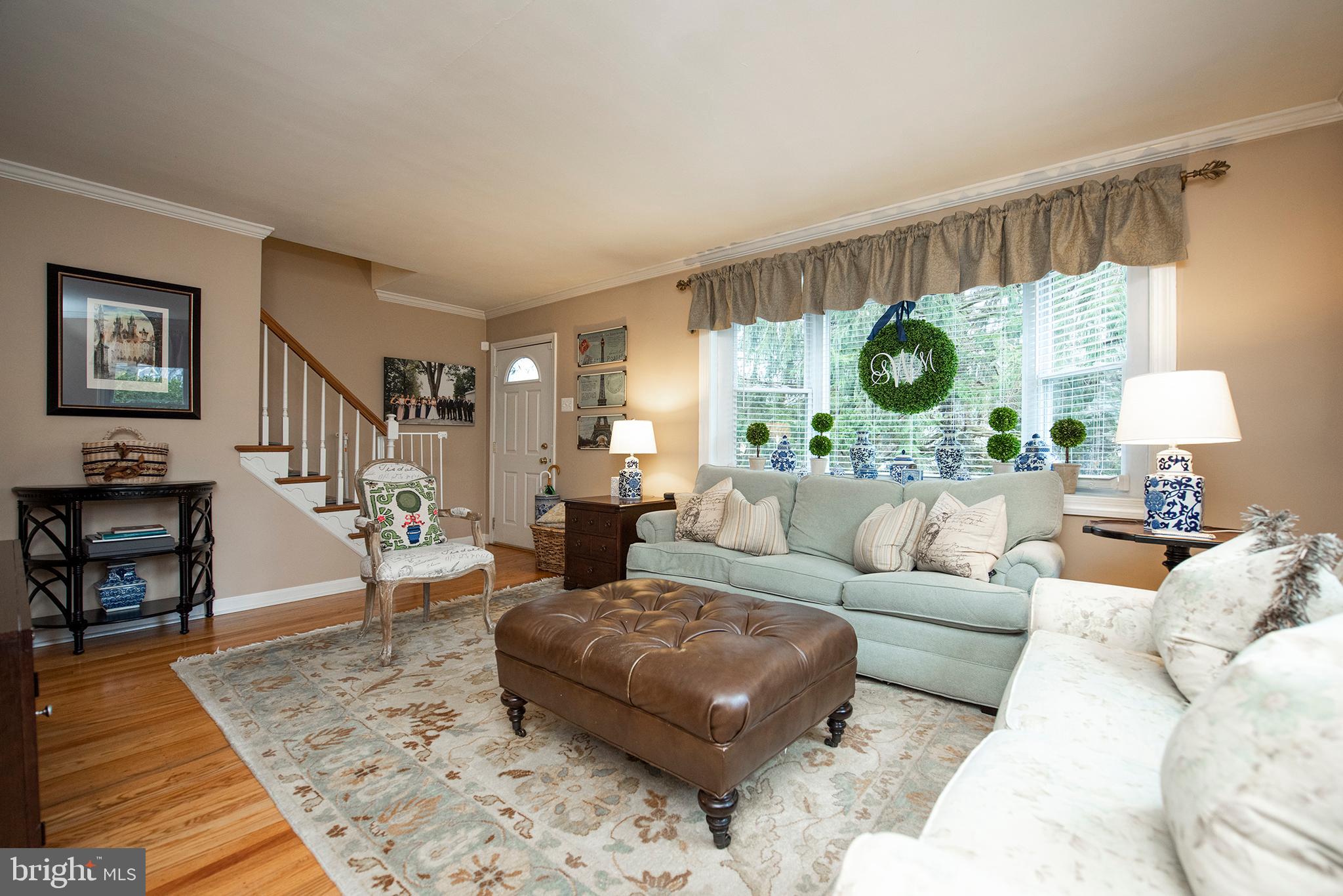 381 Old Eagle School Road Wayne, PA 19087 - Photo 3 of 22 Living Room