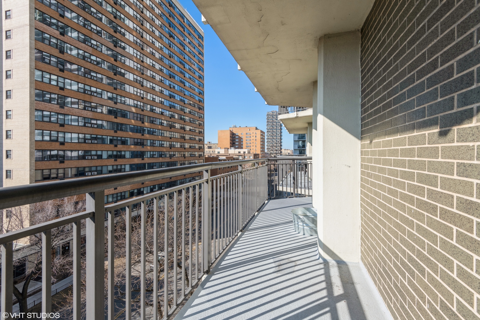 6007 North Sheridan Road, Unit 5J Chicago, IL 60660 - Photo 16 of 27