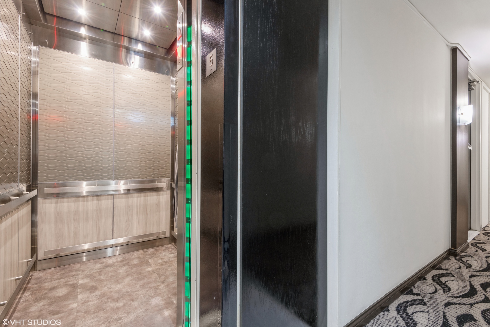 6007 North Sheridan Road, Unit 5J Chicago, IL 60660 - Photo 4 of 27
