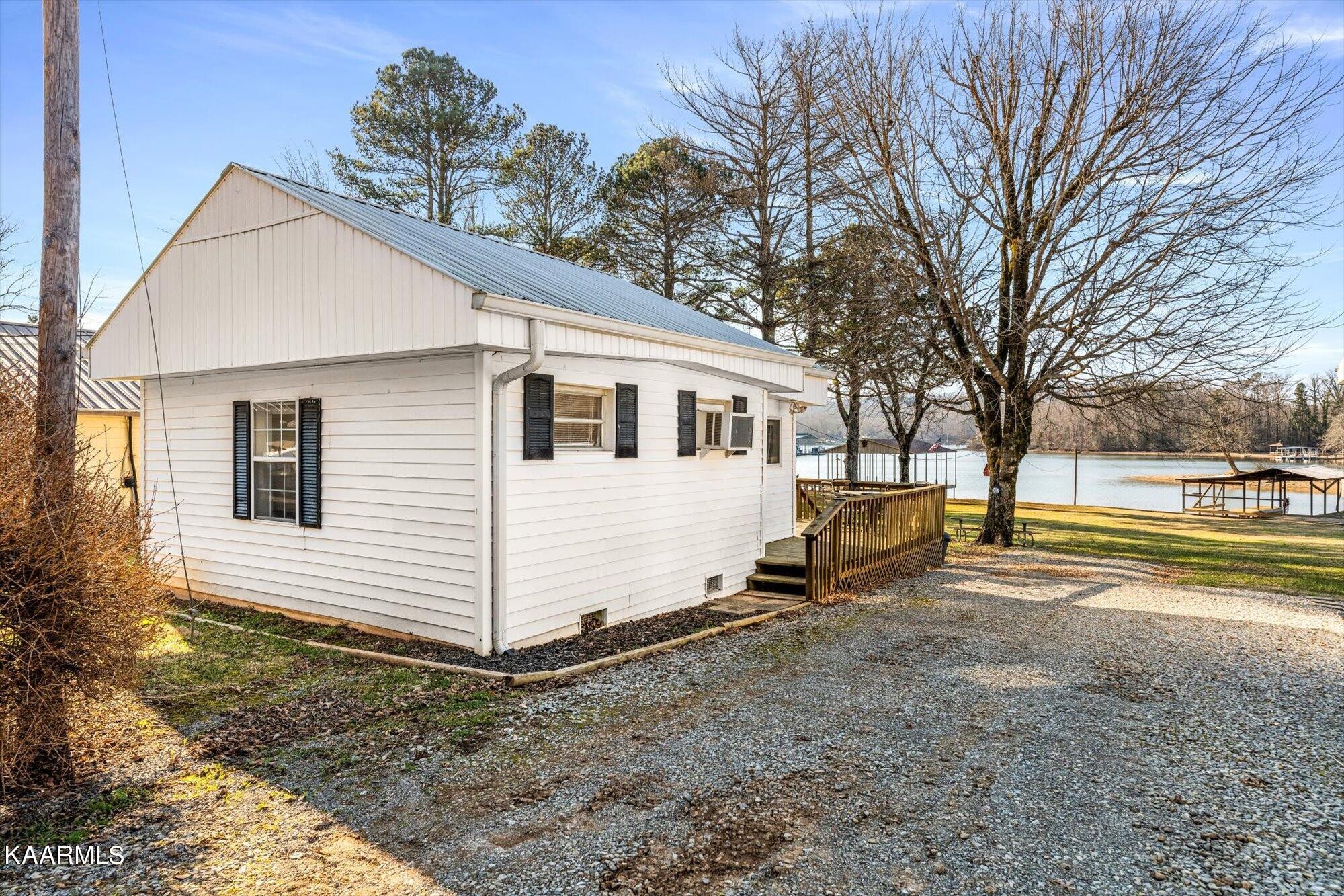 3926 River Road Ten Mile, TN 37880 - Photo 13 of 21 Gallery Image 13