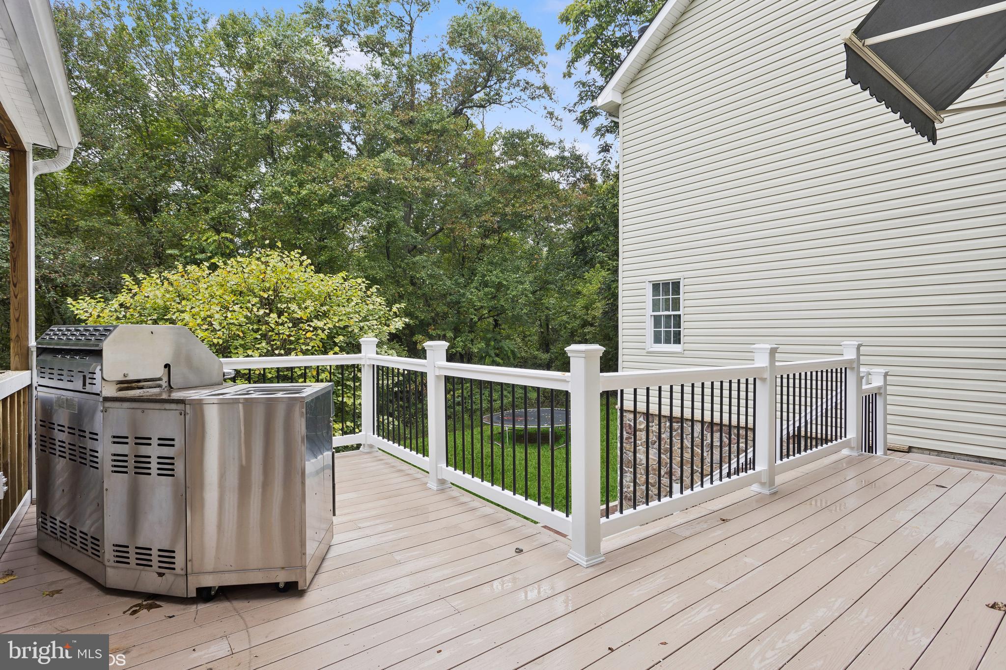 818 Hoods Mill Road Cooksville, MD 21723 - Photo 103 of 108 a view of balcony with wooden floor and fence