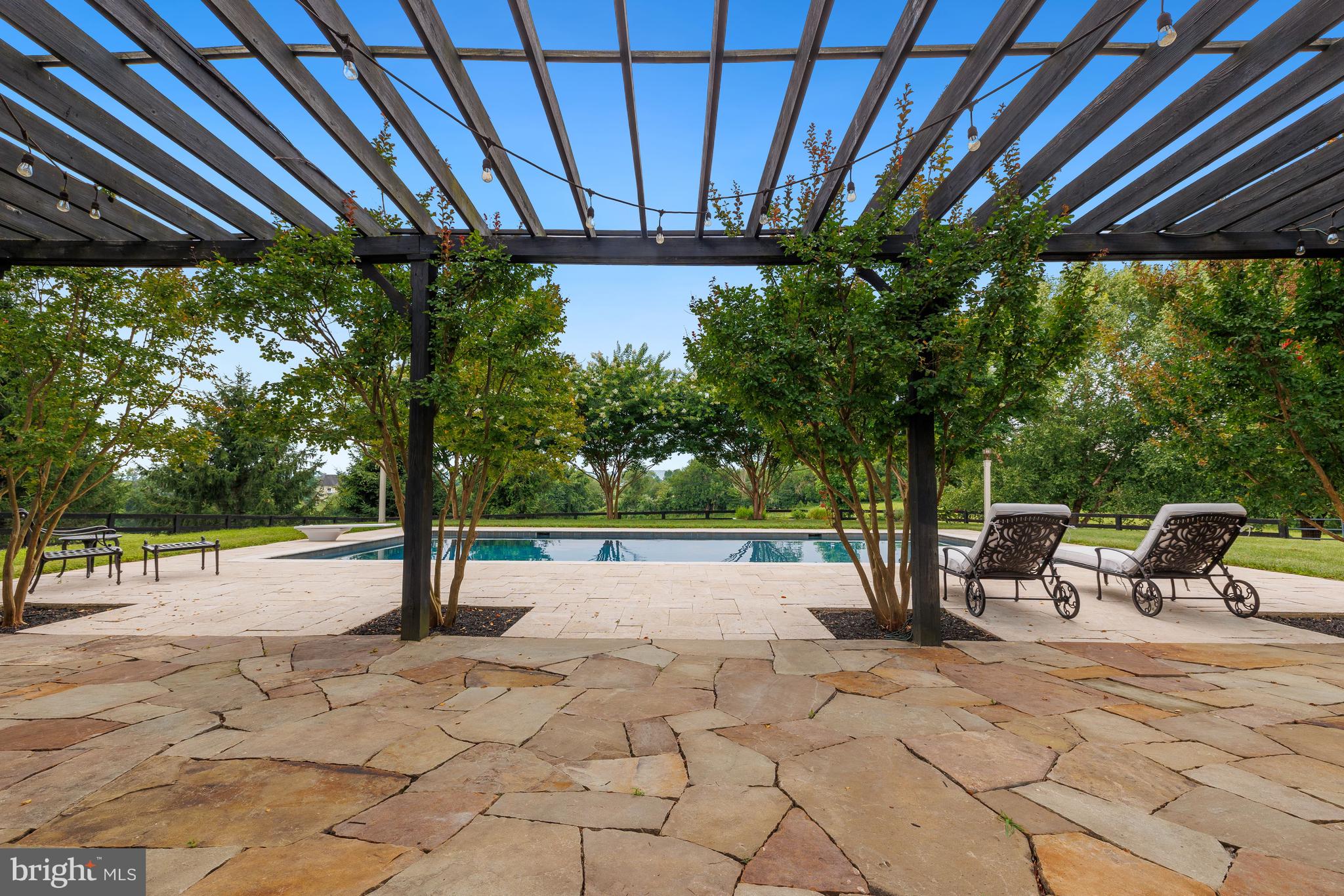 16017 Hampton Road Hamilton, VA 20158 - Photo 24 of 89 Tour Photo #6