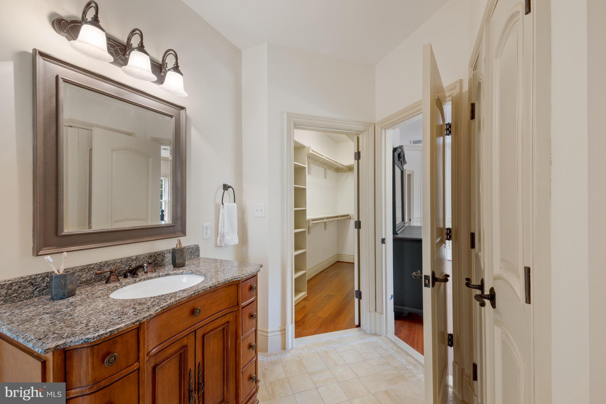 16017 Hampton Road Hamilton, VA 20158 - Photo 66 of 89 Tour Photo #43