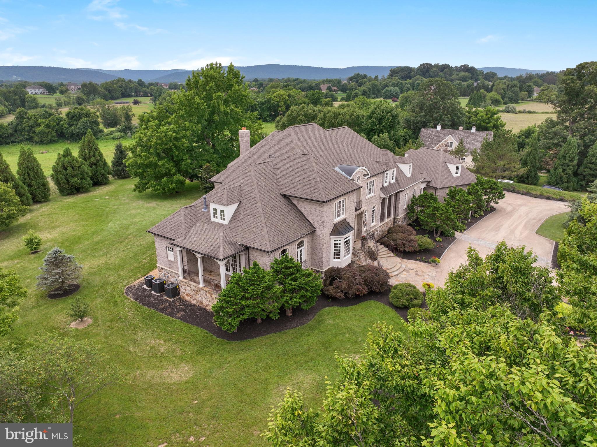 16017 Hampton Road Hamilton, VA 20158 - Photo 10 of 89 Tour Photo #91