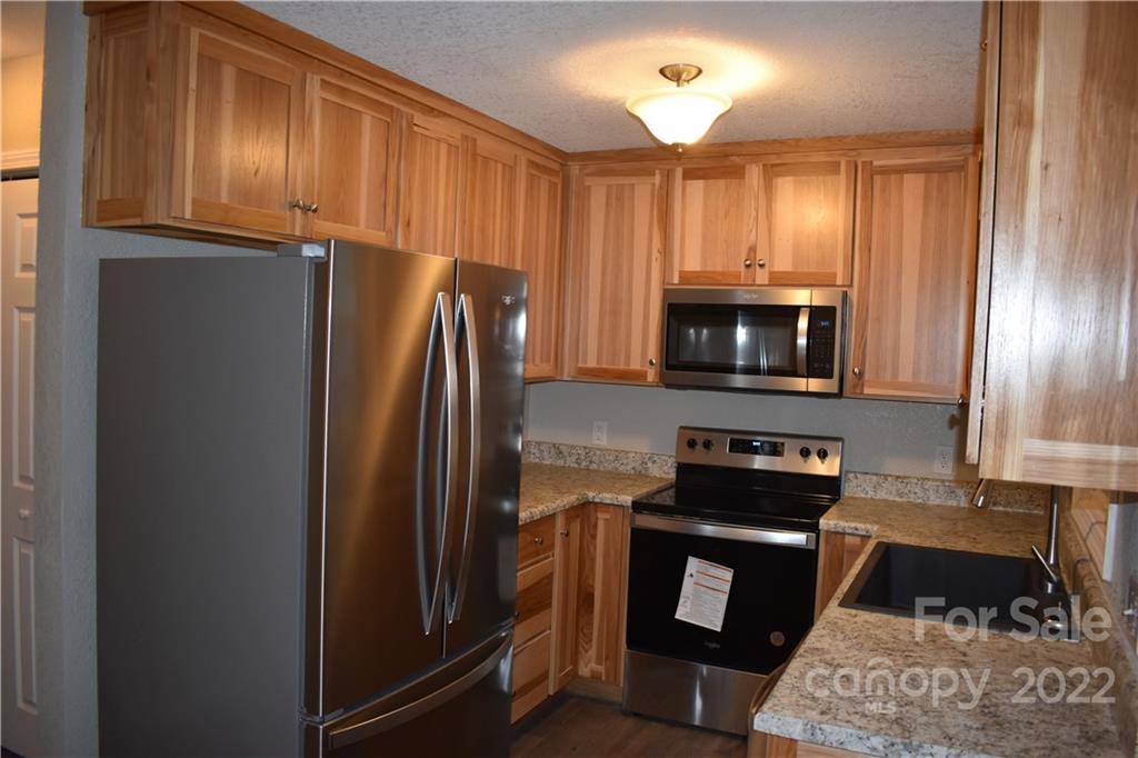 239 Poteat Road Marion, NC 28752 - Photo 3 of 48 Gallery Image 3