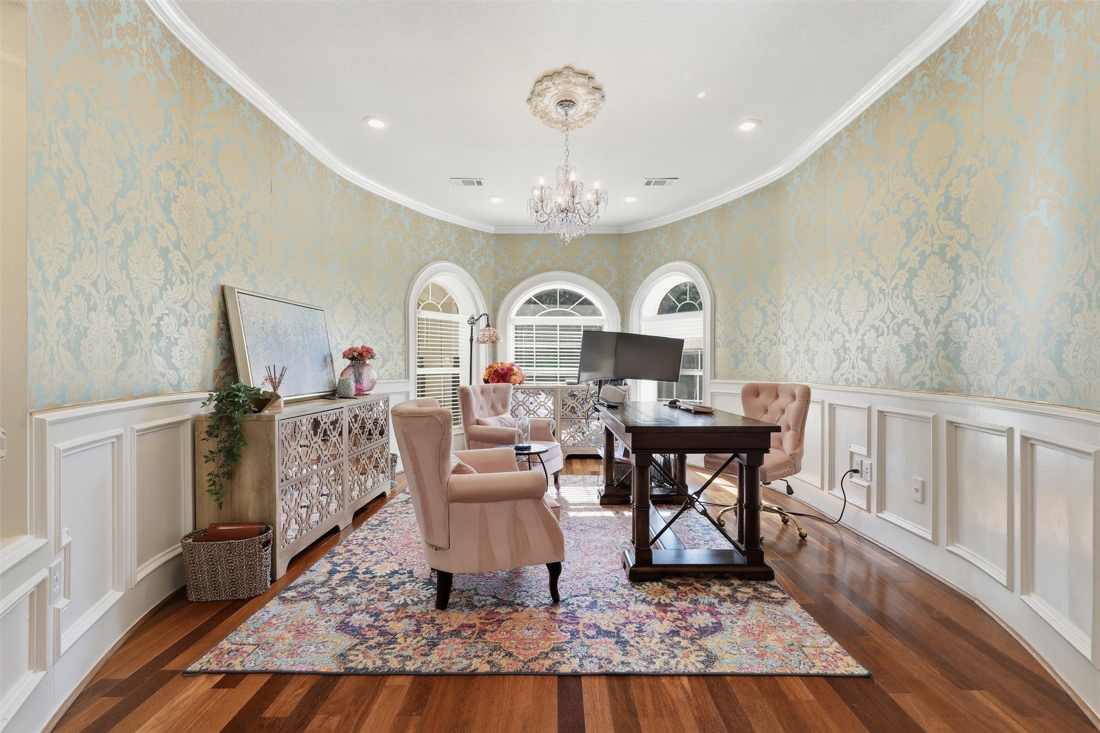 8582 Highway 75 Huntsville, TX 77340 - Photo 29 of 50 a living room with furniture a window and wooden floor