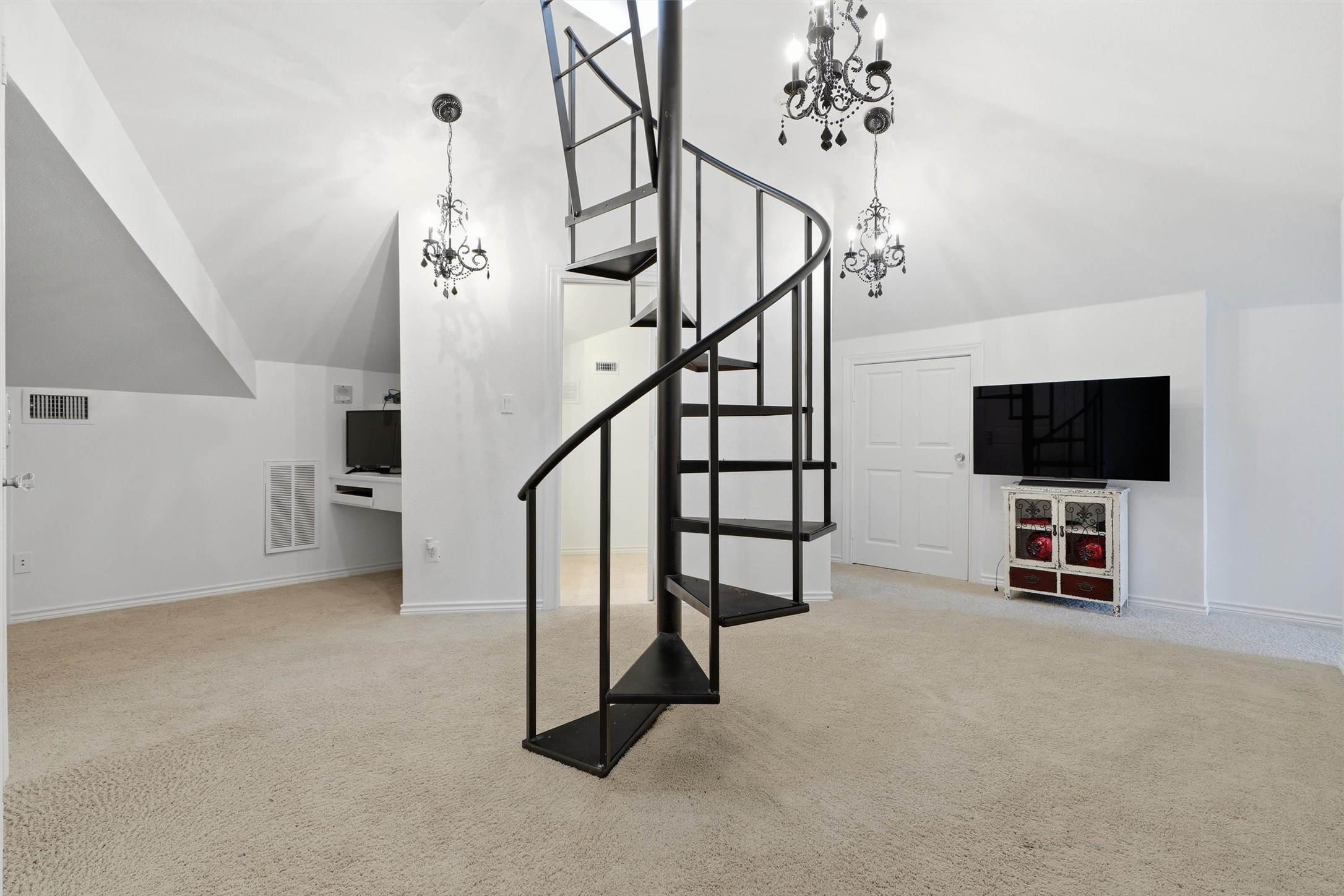 8582 Highway 75 Huntsville, TX 77340 - Photo 35 of 50