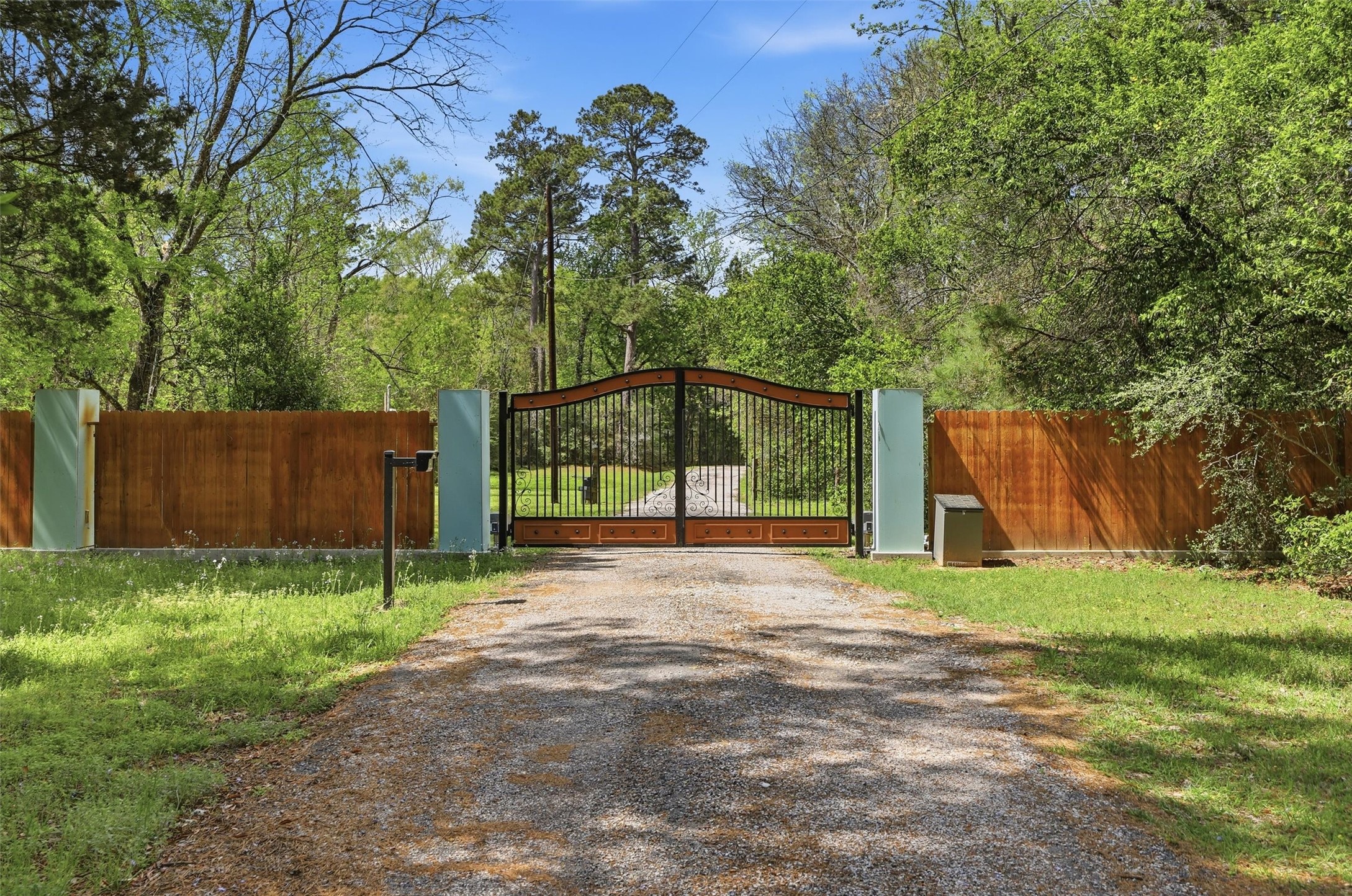 8582 Highway 75 Huntsville, TX 77340 - Photo 43 of 50