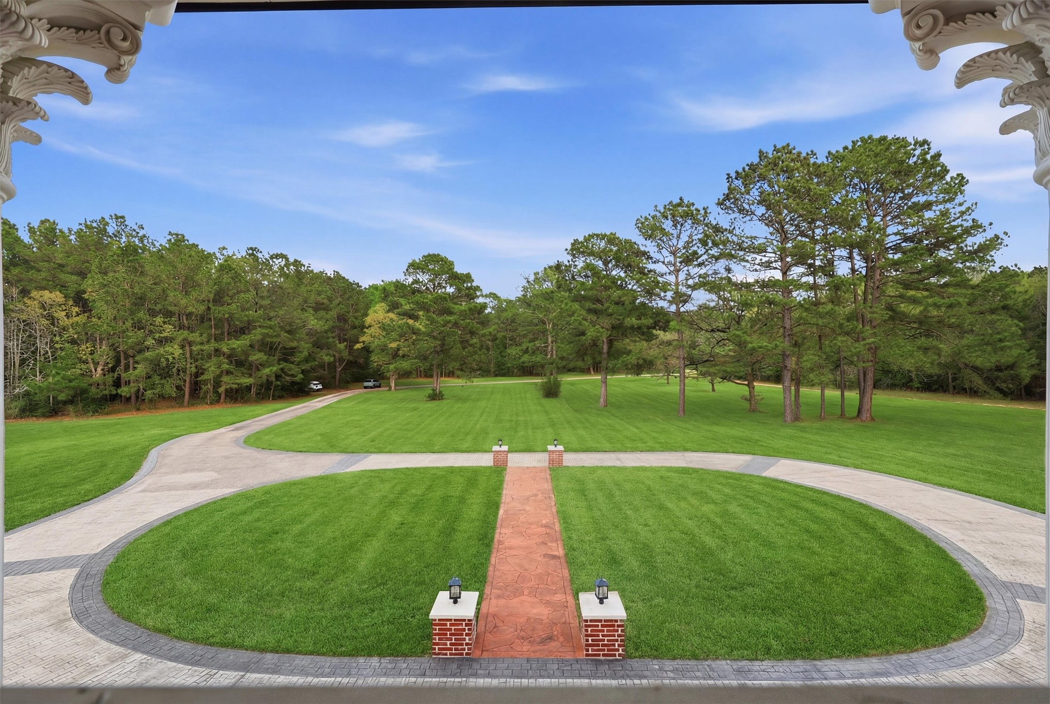 8582 Highway 75 Huntsville, TX 77340 - Photo 44 of 50 a view of a golf course with a garden