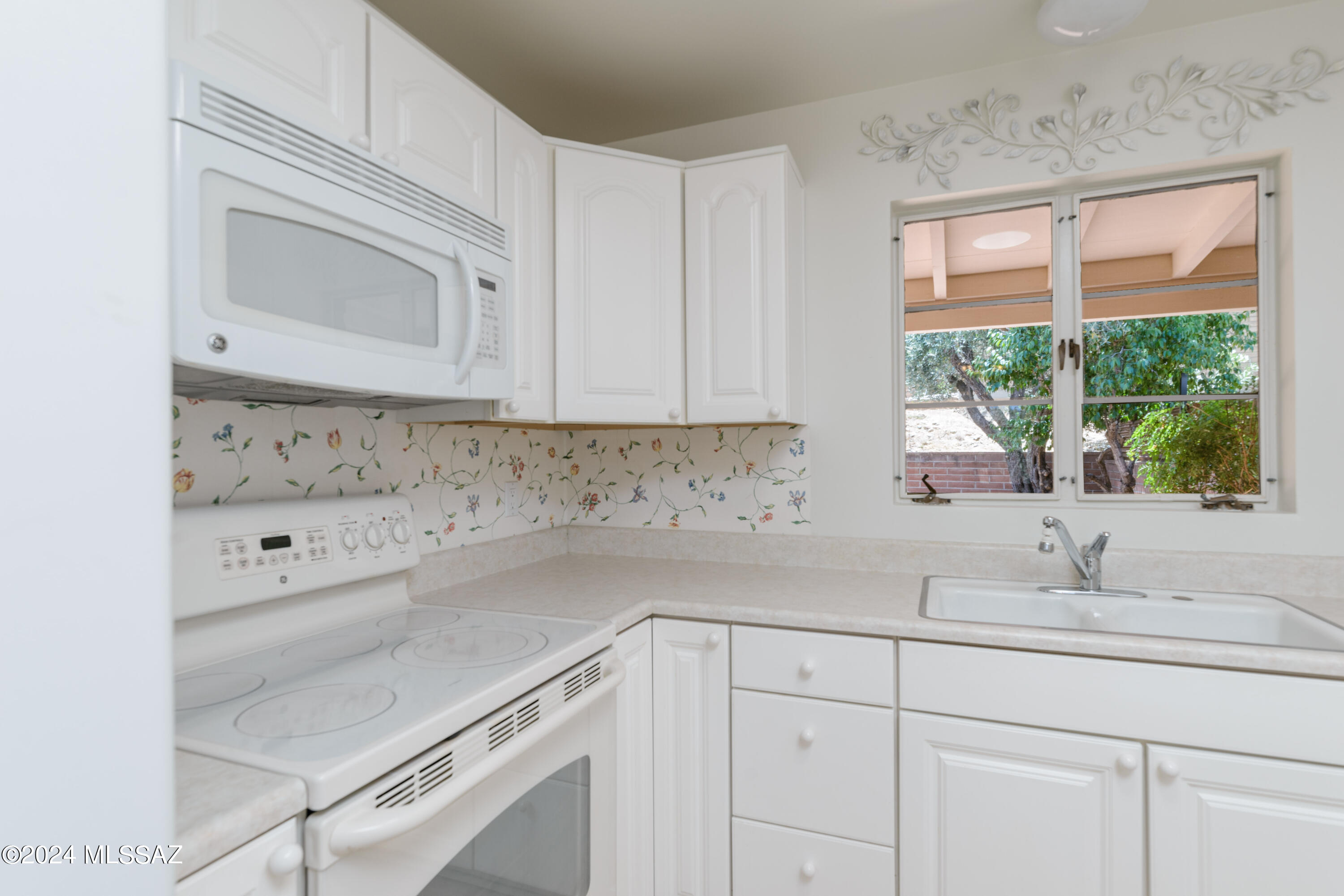 25 West Roma Drive Oro Valley, AZ 85737 - Photo 9 of 35