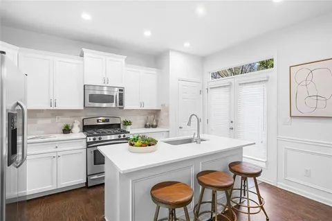 $535,000 | 738 Province Place Southeast, Atlanta, GA 30312