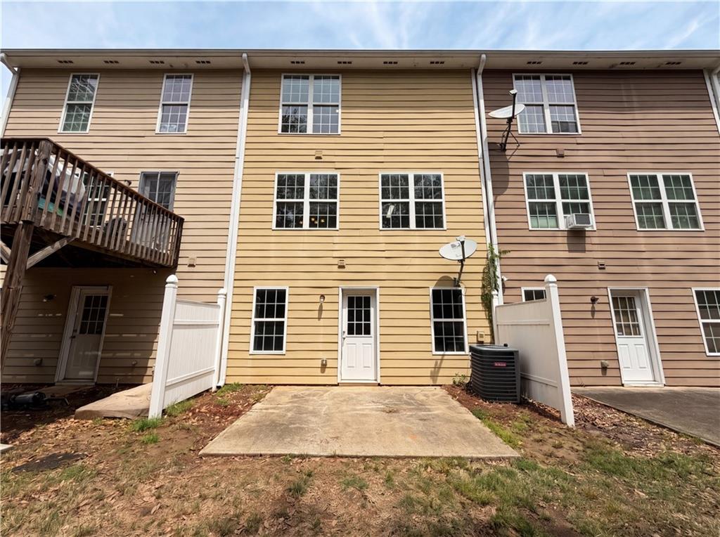 6369 Redan Square Lithonia, GA 30058 - Photo 5 of 25