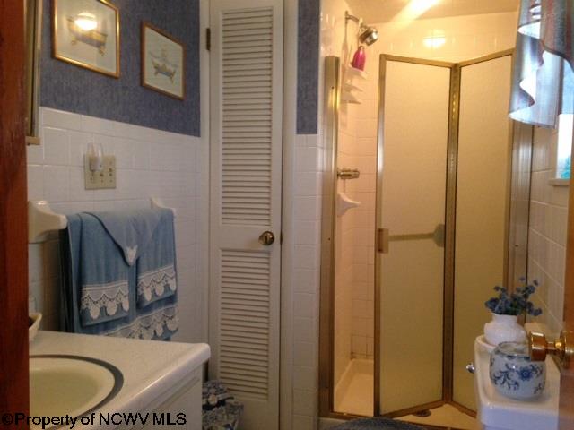 1840 Pleasant Valley Road Fairmont, WV 26554 - Photo 11 of 18 Gallery Image 11