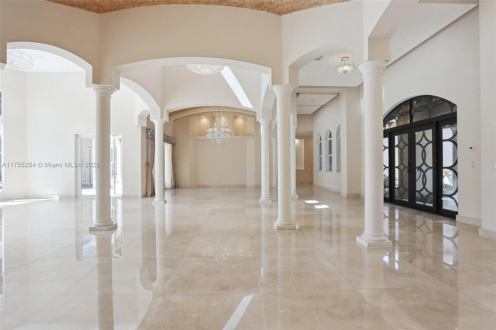 7480 Southwest 100th Street Pinecrest, FL 33156 - Photo 11 of 42