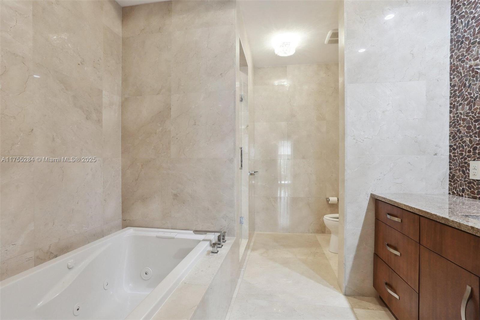 7480 Southwest 100th Street Pinecrest, FL 33156 - Photo 19 of 42