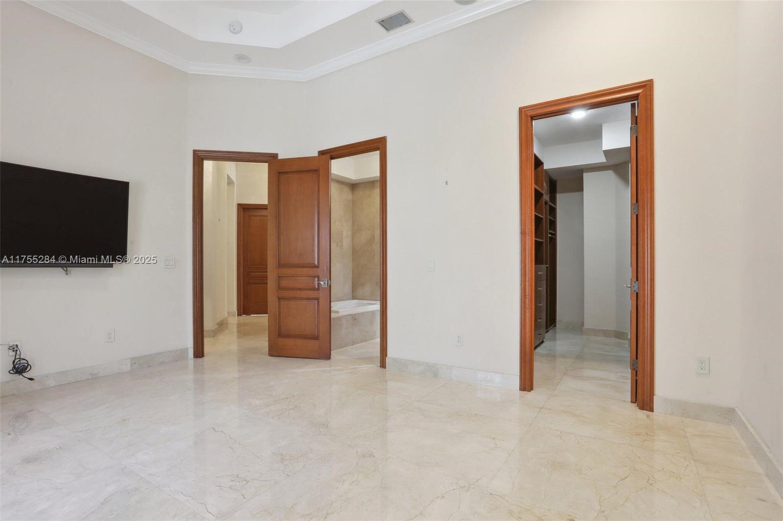 7480 Southwest 100th Street Pinecrest, FL 33156 - Photo 20 of 42