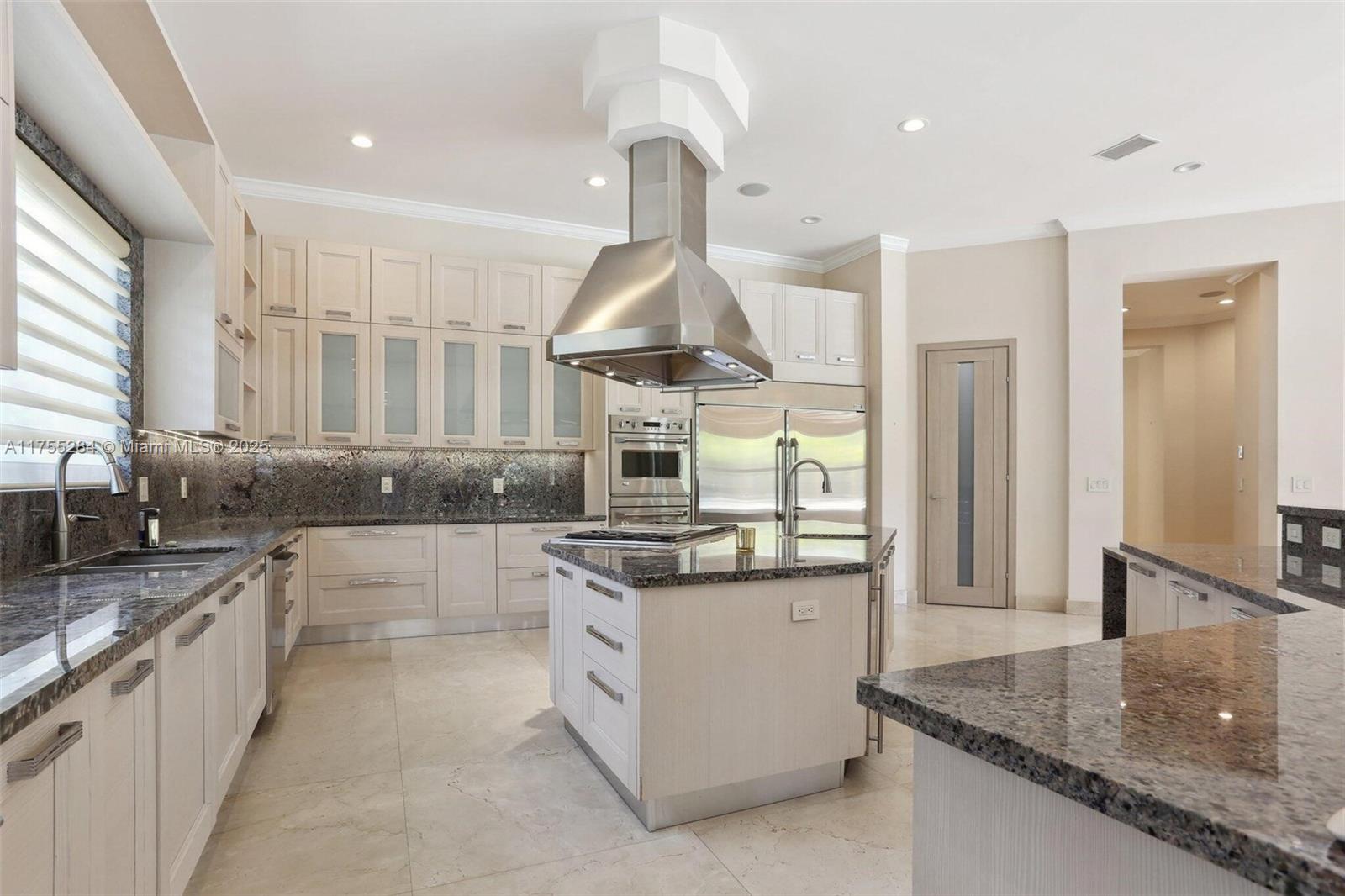 7480 Southwest 100th Street Pinecrest, FL 33156 - Photo 25 of 42