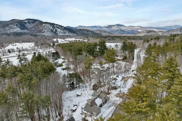 $895,000 | 127 Highway 16A, Bartlett, NH 03845