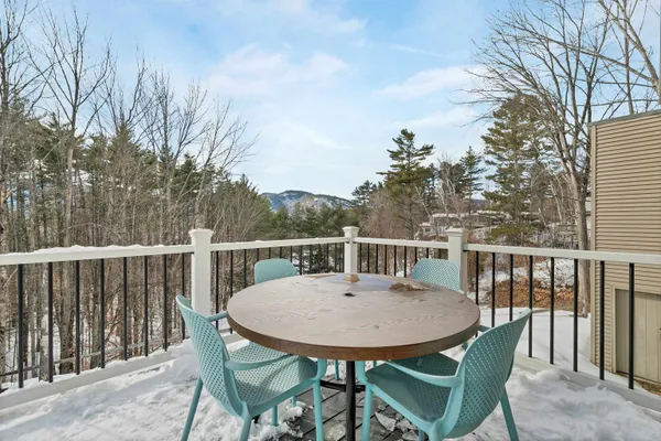 $895,000 | 127 Highway 16A, Bartlett, NH 03845
