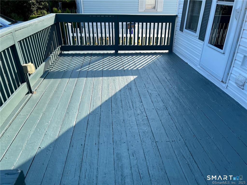 1070 Amity Road Bethany, CT 06524 - Photo 2 of 31