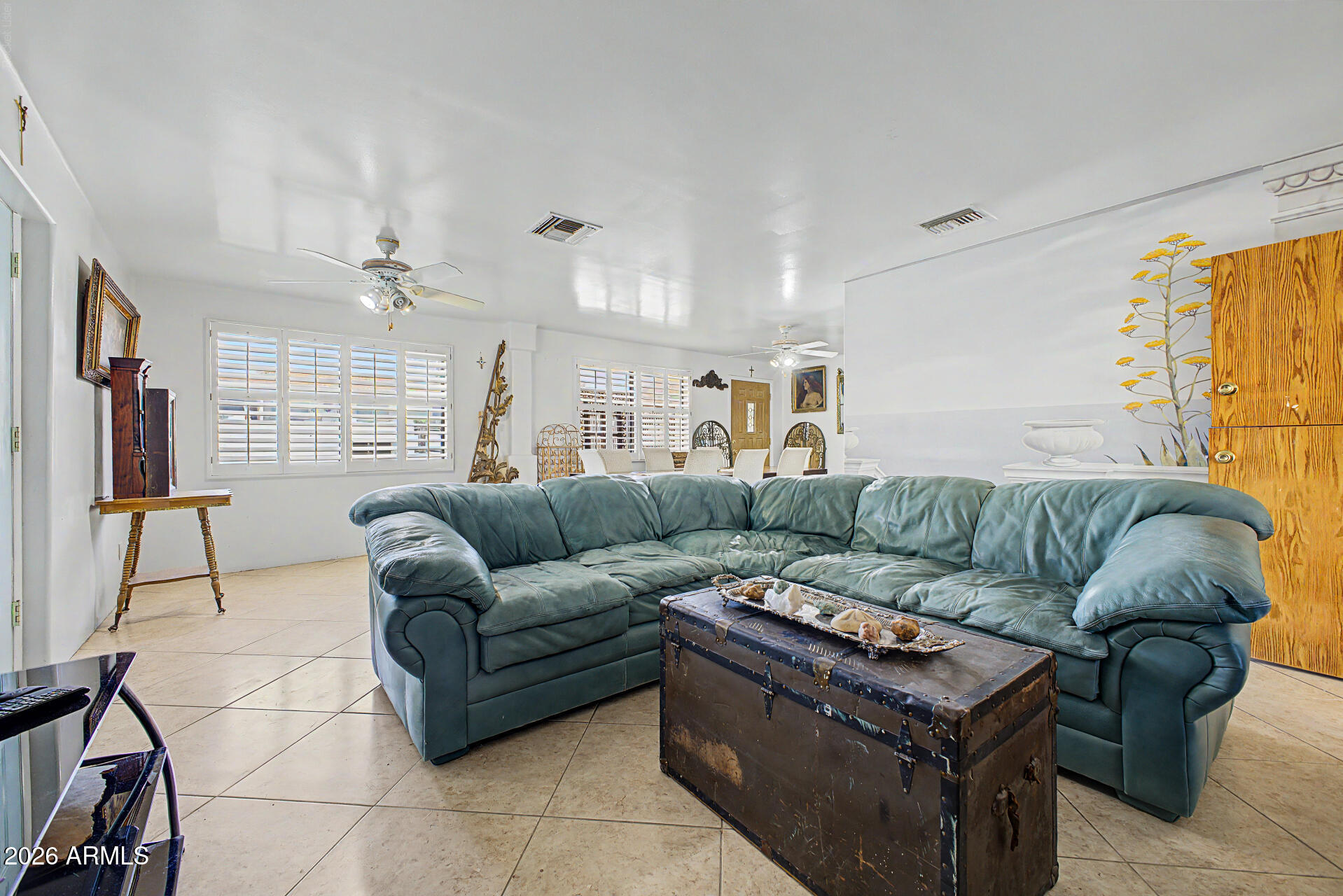 1229 East Mercer Lane Phoenix, AZ 85020 - Photo 9 of 34