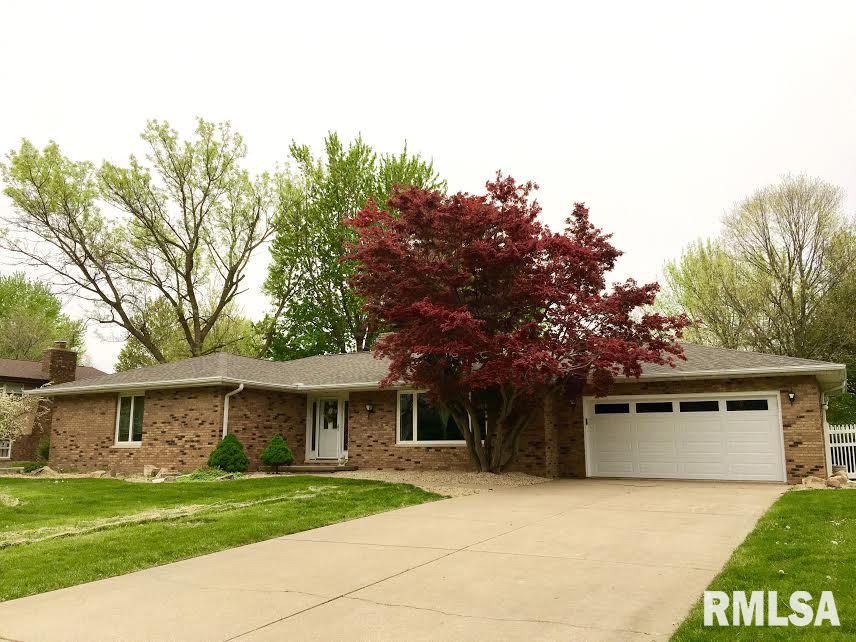 29 Forestview Road Morton, IL 61550 - Photo 1 of 30 Gallery Image 1