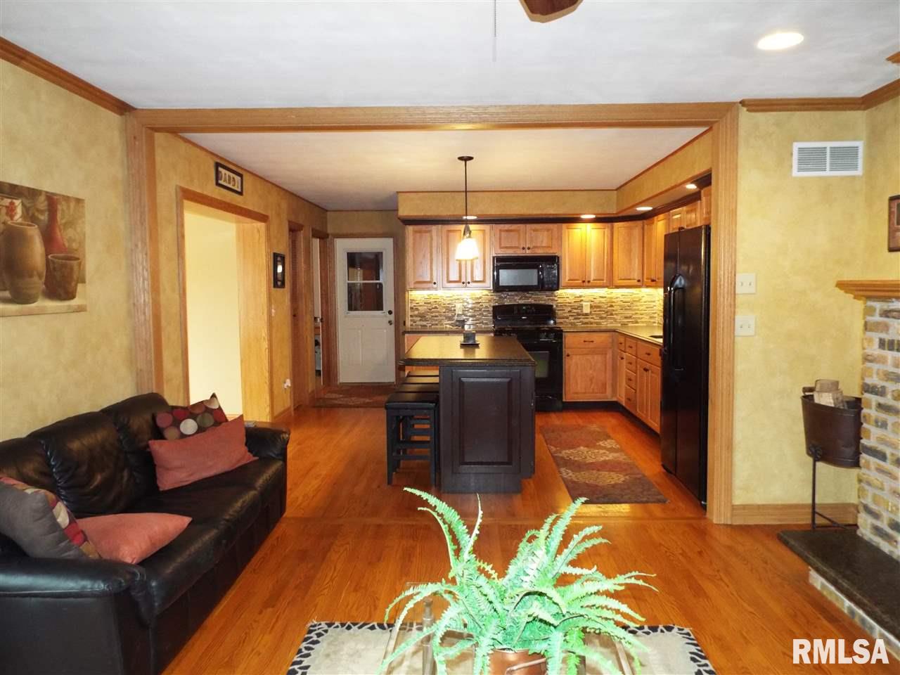 29 Forestview Road Morton, IL 61550 - Photo 5 of 30 Gallery Image 5