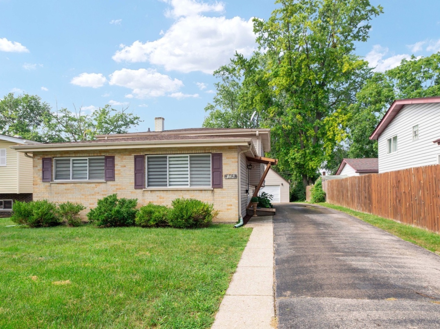 136 May Street Addison, IL 60101 - Photo 32 of 32 Gallery Image 32