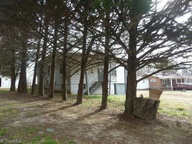 $49,999 | 1109 West Holly Hill Road, Thomasville, NC 27360