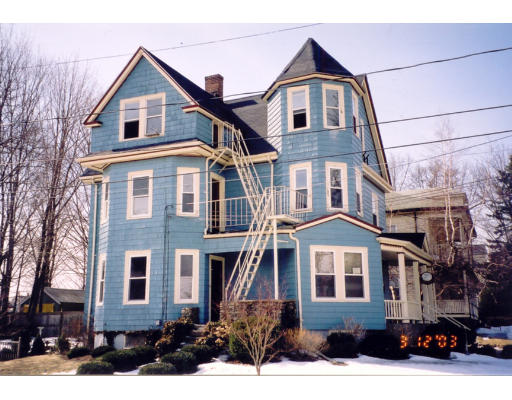 30 Benjamin Street, Unit 2 30 Dedham, MA 02026 - Photo 1 of 1 Gallery Image 1