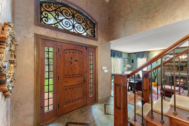 $899,990 | 5788 East 105th Place, Crown Point, IN 46307