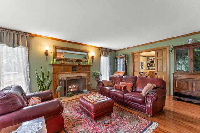 $899,990 | 5788 East 105th Place, Crown Point, IN 46307