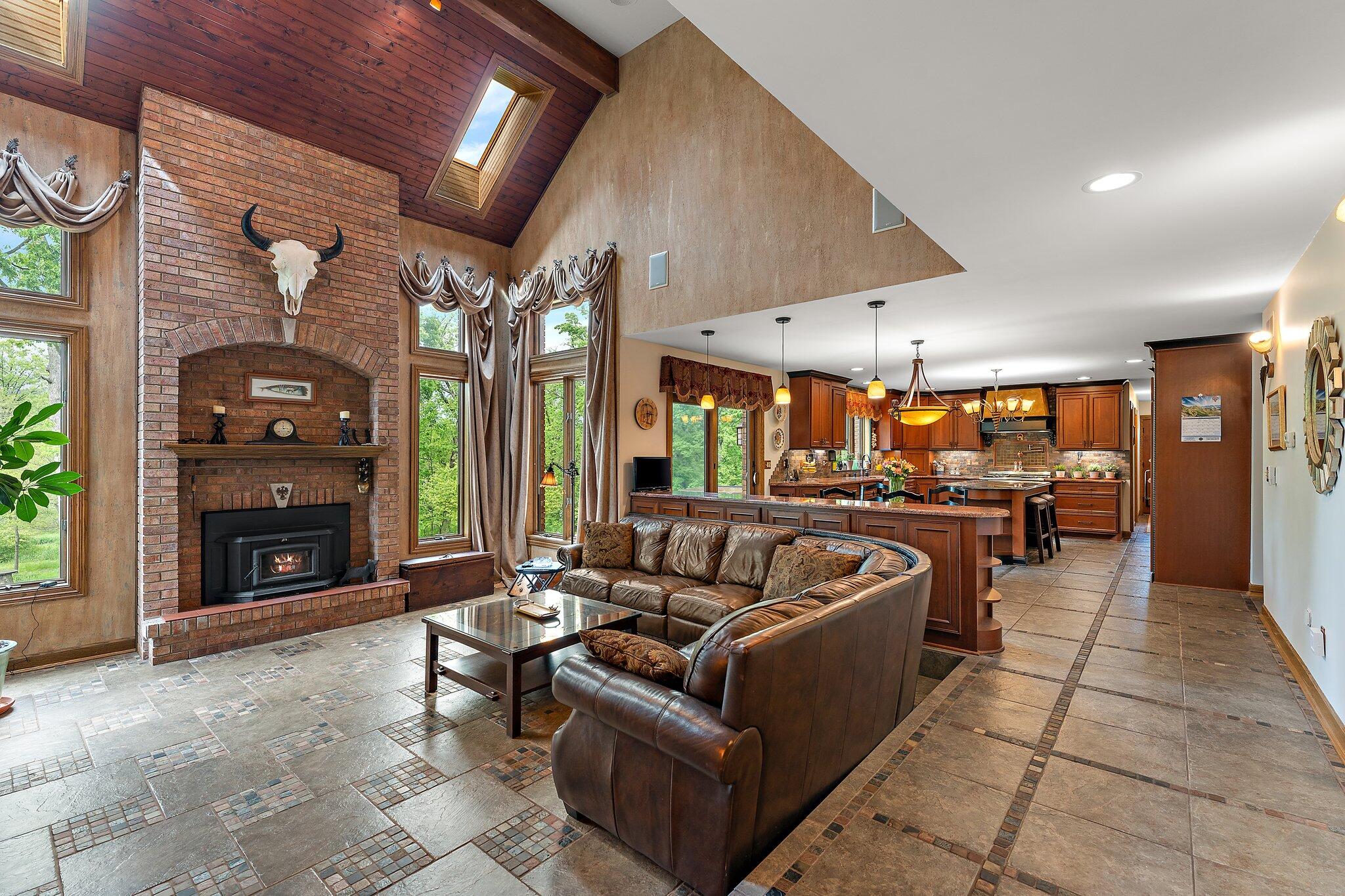 5788 East 105th Place Crown Point, IN 46307 - Photo 23 of 84 2048x1365