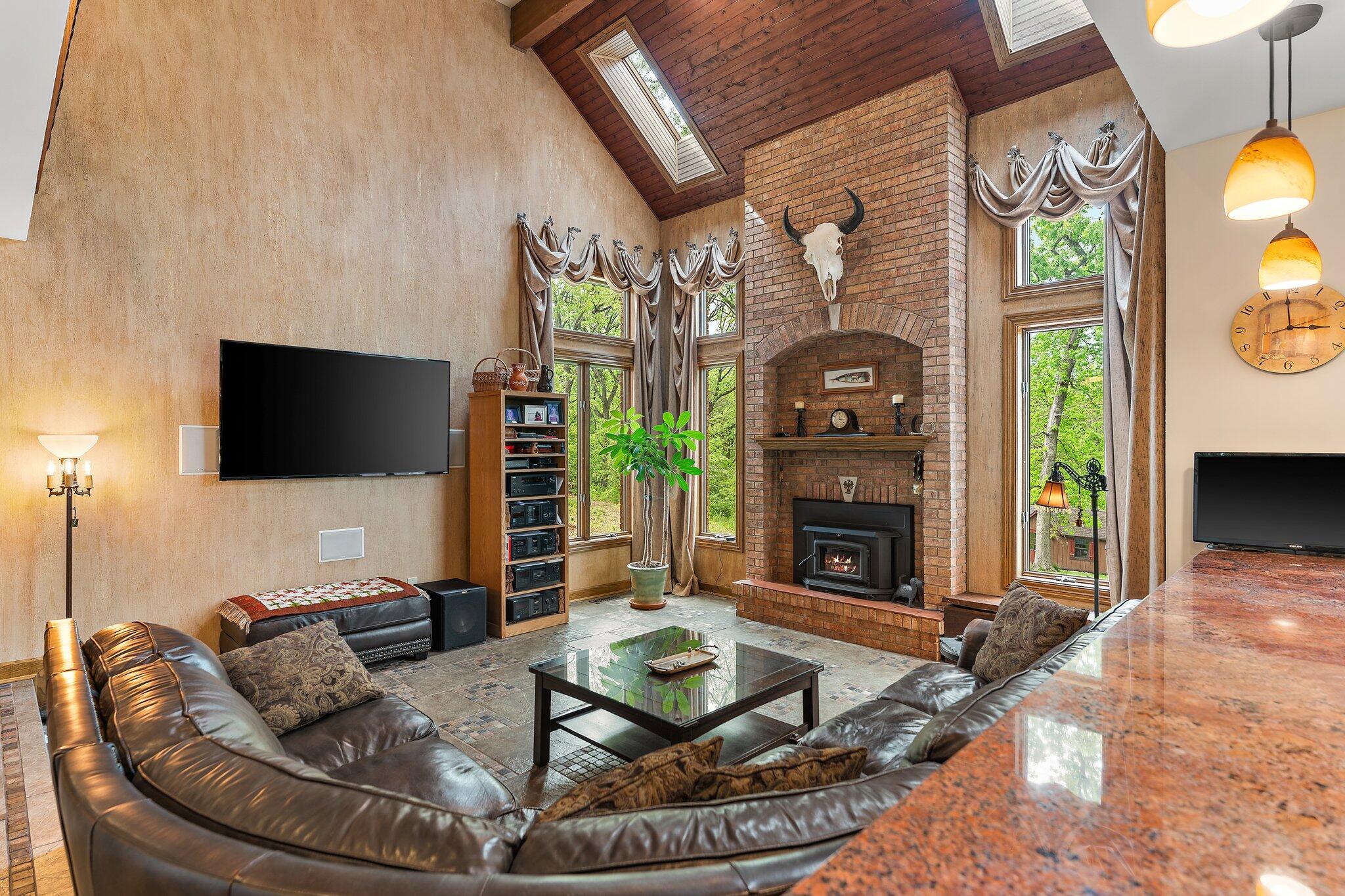 5788 East 105th Place Crown Point, IN 46307 - Photo 25 of 84 2048x1365