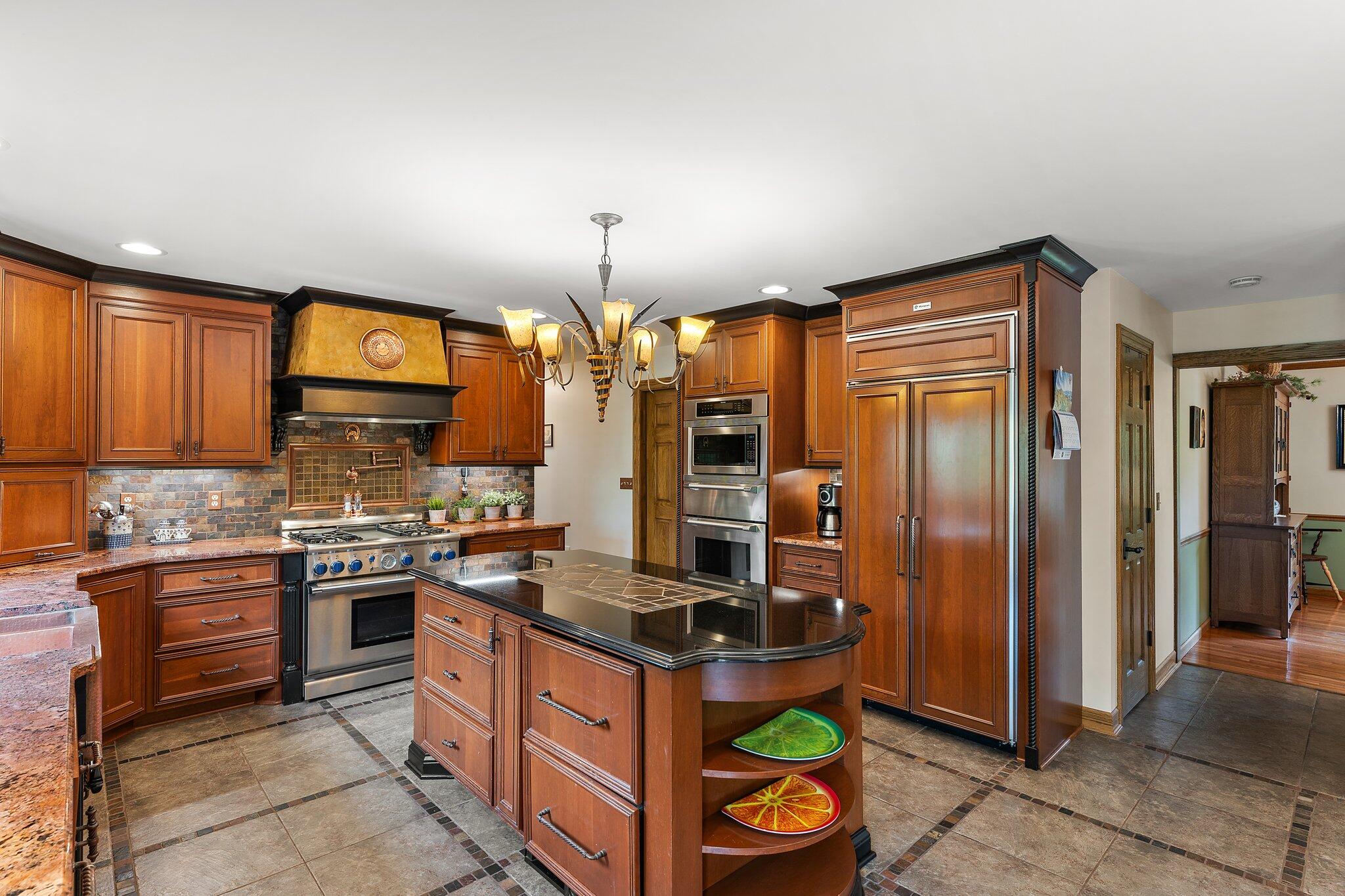 5788 East 105th Place Crown Point, IN 46307 - Photo 33 of 84 2048x1365