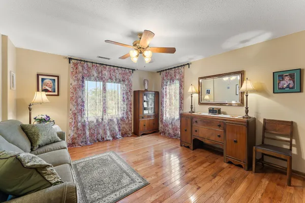 $899,990 | 5788 East 105th Place, Crown Point, IN 46307
