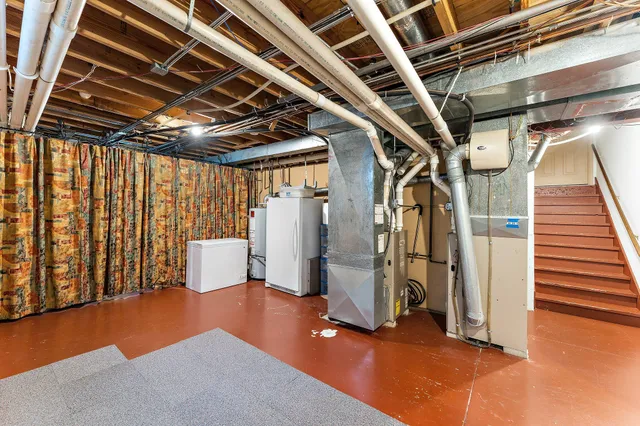 $899,990 | 5788 East 105th Place, Crown Point, IN 46307