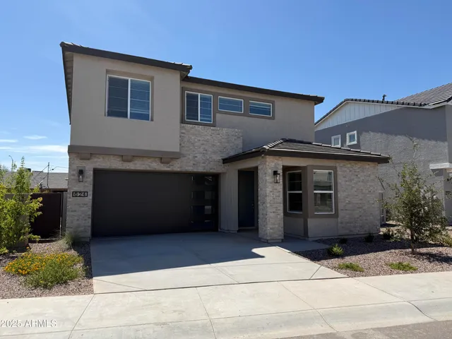 $569,900 | 624 North Vine Street, Chandler, AZ 85225