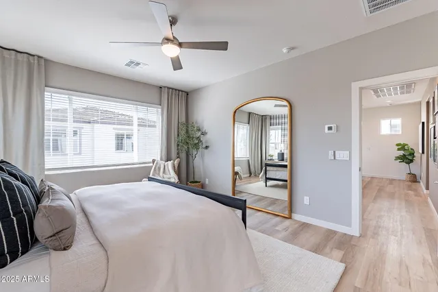 $569,900 | 624 North Vine Street, Chandler, AZ 85225