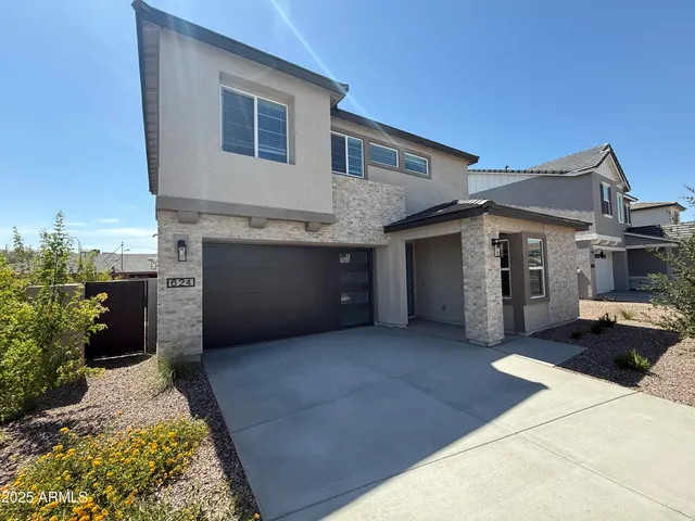 $569,900 | 624 North Vine Street, Chandler, AZ 85225