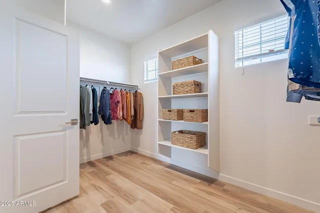 $569,900 | 624 North Vine Street, Chandler, AZ 85225