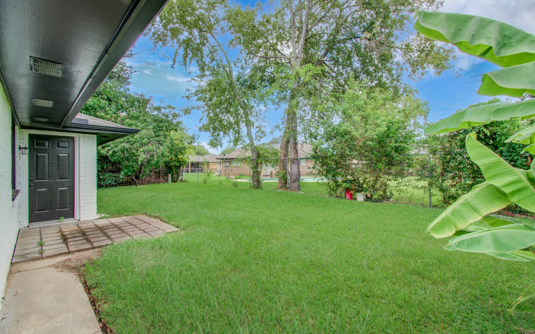 1327 Fallbrook Drive Houston, TX 77038 - Photo 31 of 34