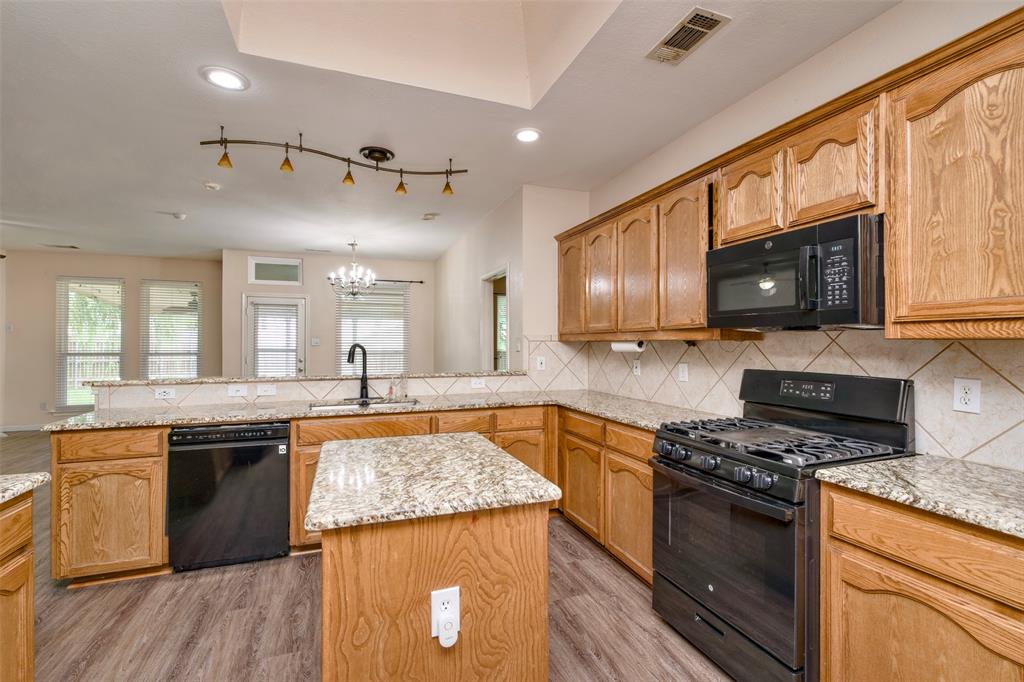 5805 Water Ridge Court Fort Worth, TX 76179 - Photo 11 of 26