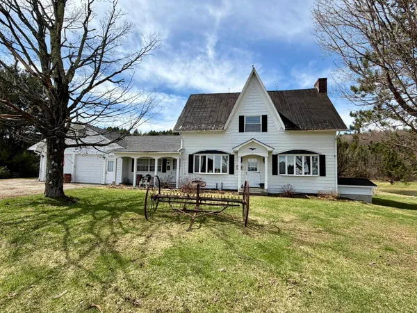 $424,900 | 2770 Vermont Rte 100, Westfield, VT 05874