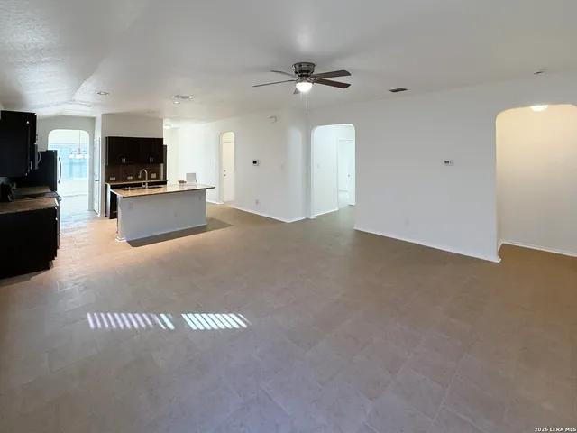 $1,700 | 7335 Galileo Line, San Antonio, TX 78252