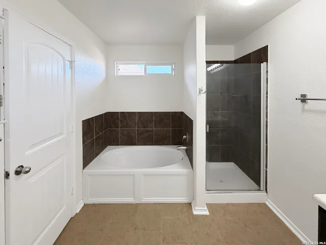 $1,700 | 7335 Galileo Line, San Antonio, TX 78252