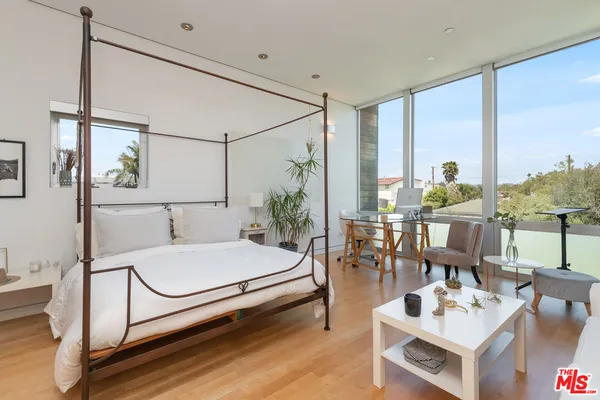 $29,000 | 716 Brooks Avenue, Venice, CA 90291